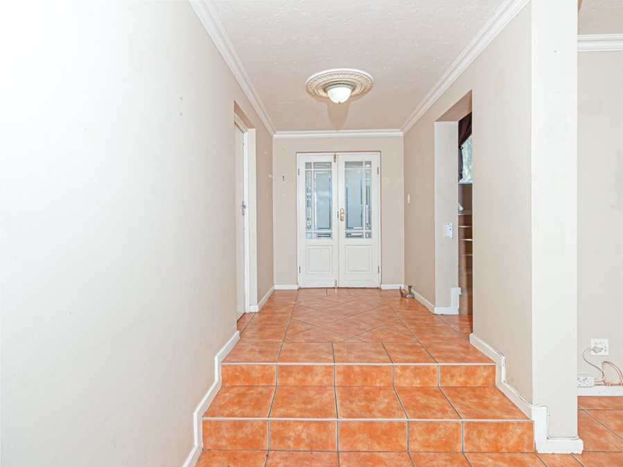 4 Bedroom Property for Sale in Caribbean Beach Club North West
